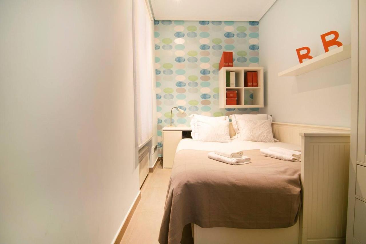 Cozy Apartment Near San Miguel Market By Batuecas Madrid Exterior photo